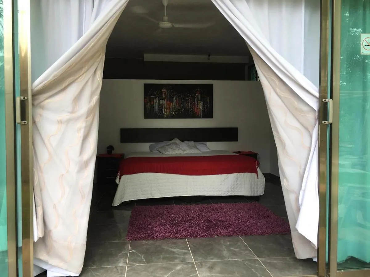 Casa Alegra Apartment Nohbec